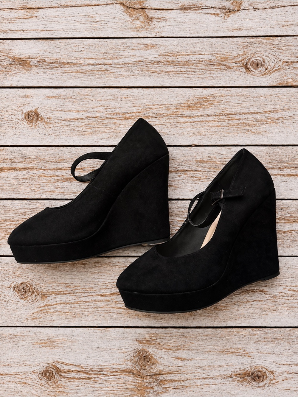 Torrid Black Suede platform Wedge Mary Jane Pumps size 9